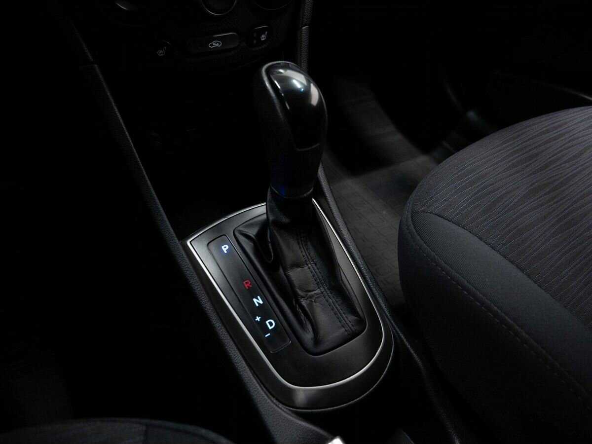 Купить Hyundai Solaris, 2015, 244 000 км, фото №17