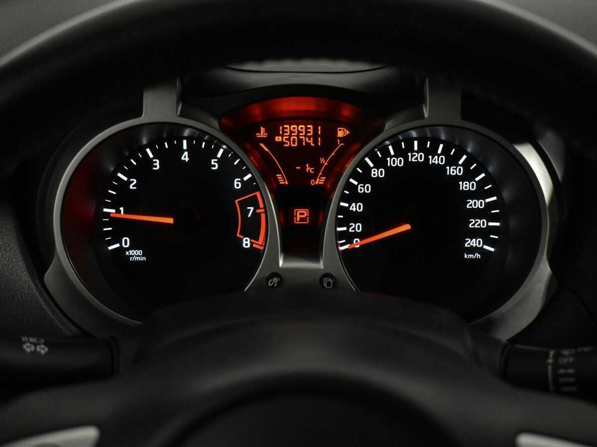 Купить Nissan Juke, 2012, 141 000 км, фото №17