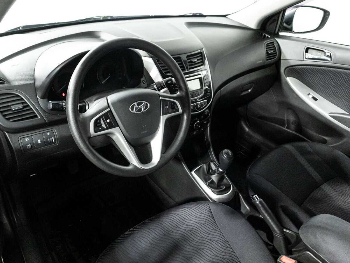 Купить Hyundai Solaris, 2013, 175 055 км, фото №11