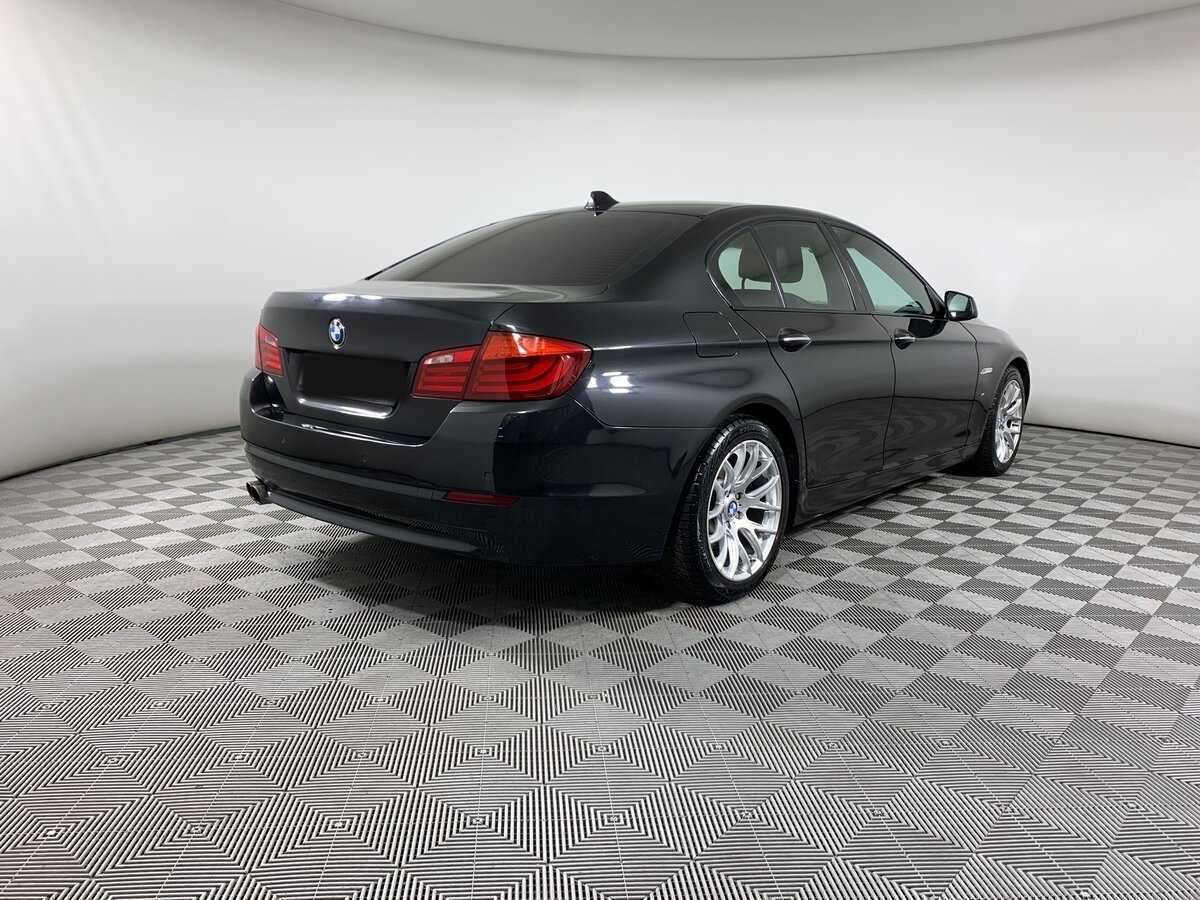 Купить BMW 5 серии 528i, 2012, 280 700 км, фото №5