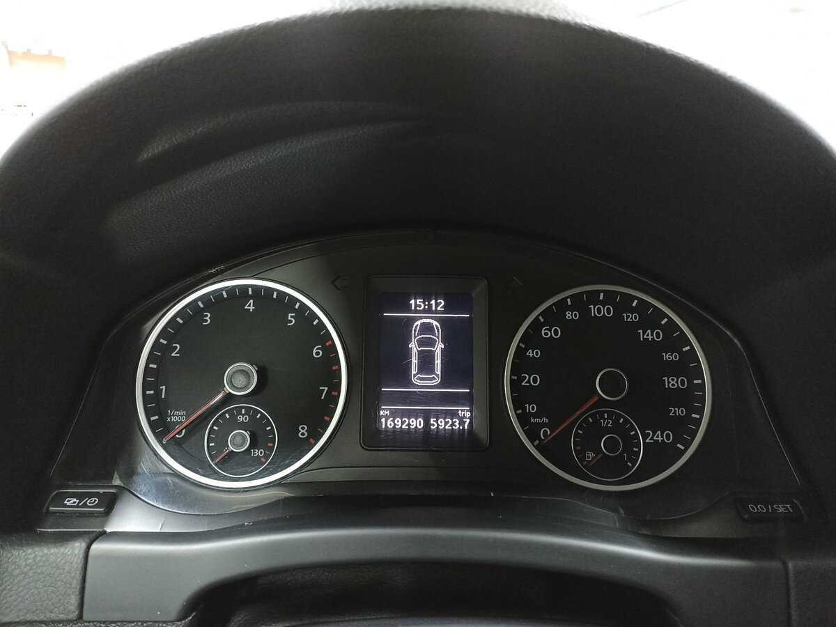 Купить Volkswagen Tiguan, 2012, 169 208 км, фото №13