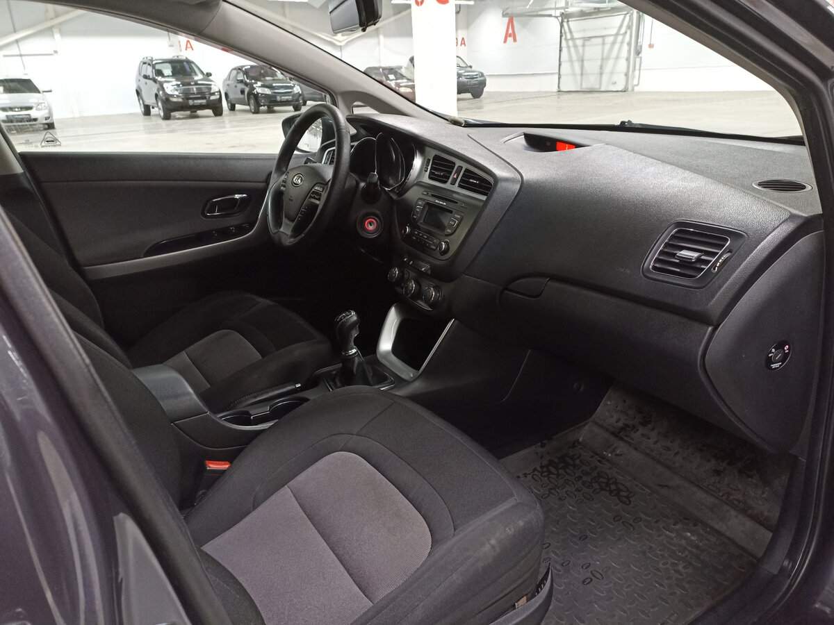 Купить Kia Ceed, 2012, 180 875 км, фото №11