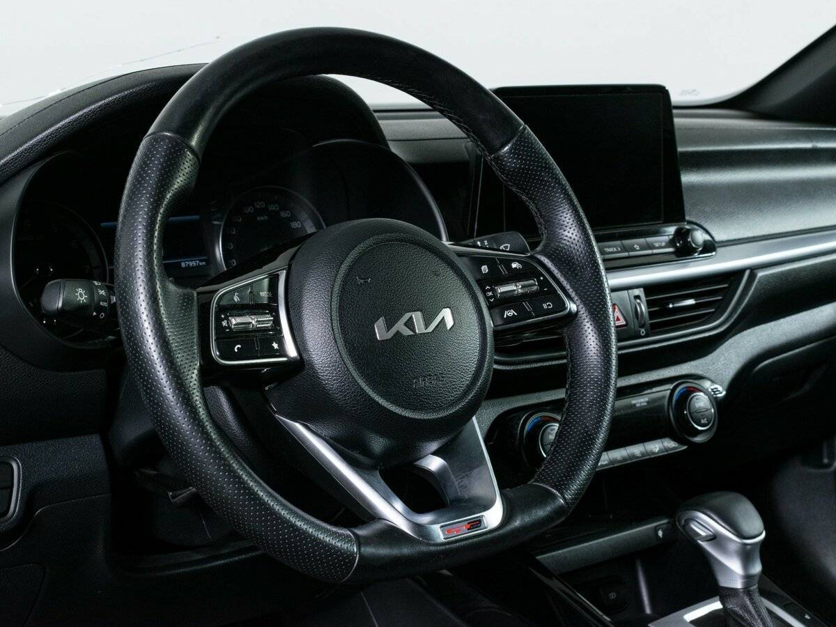 Купить Kia Cerato, 2021, 87 982 км, фото №12