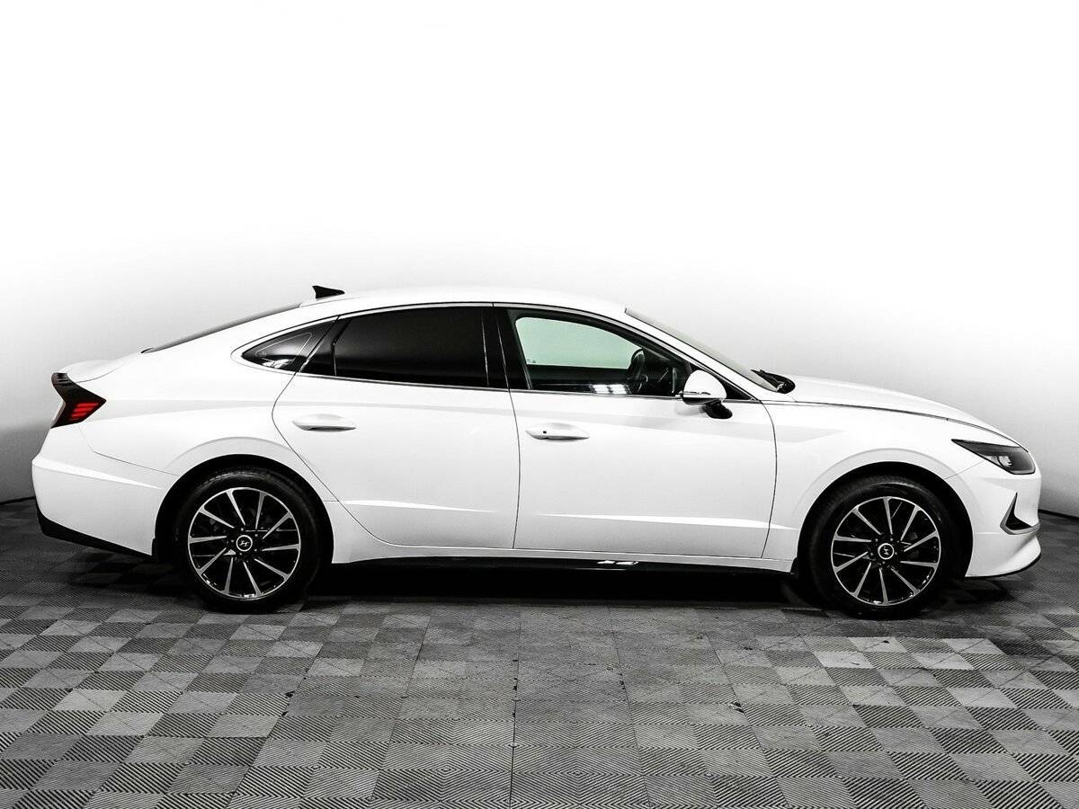 Купить Hyundai Sonata, 2020, 78 778 км, фото №4