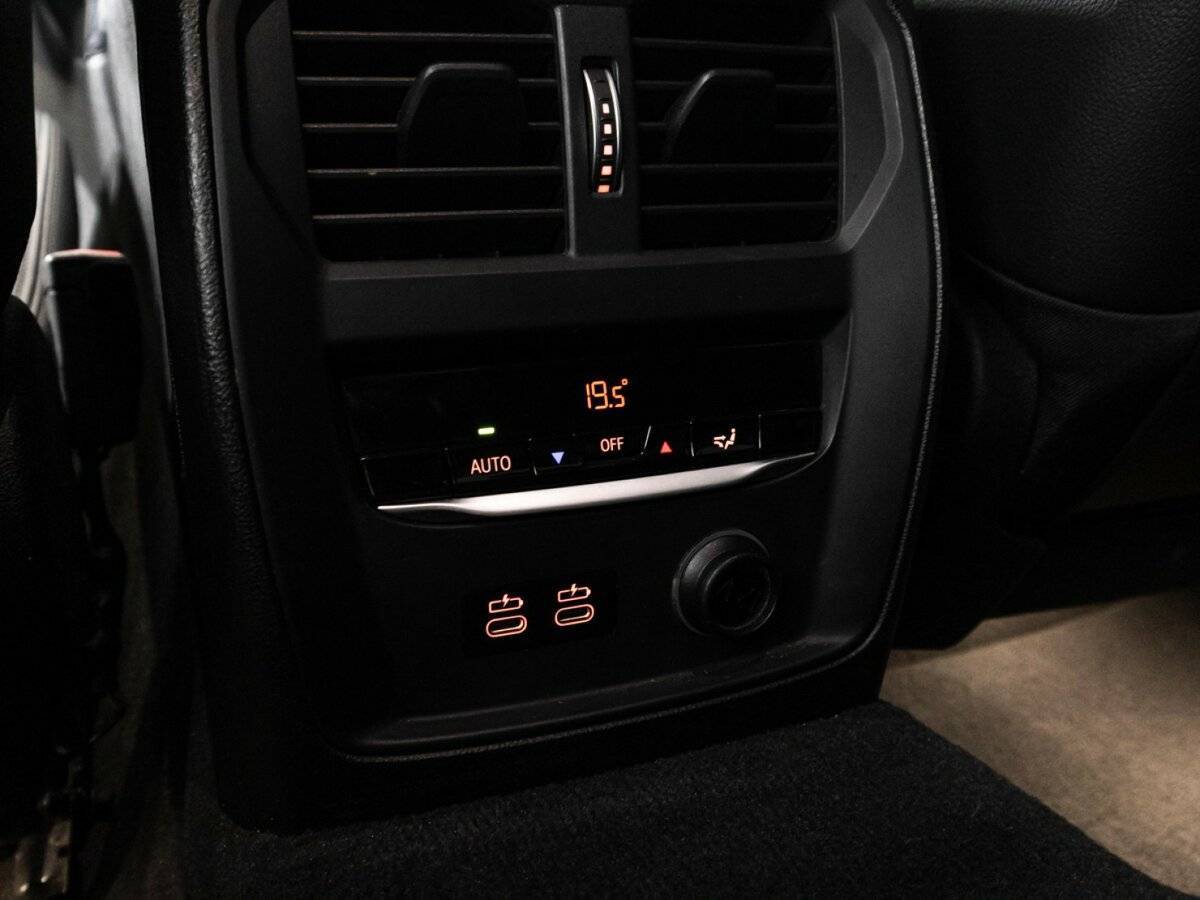 Купить BMW 3 серии 318d, 2019, 97 540 км, фото №21