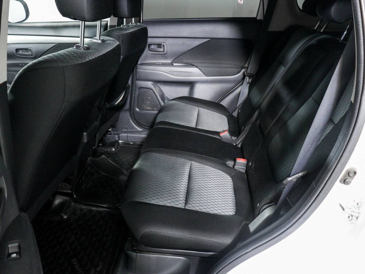 Купить Mitsubishi Outlander, 2015, 126 709 км, фото №7