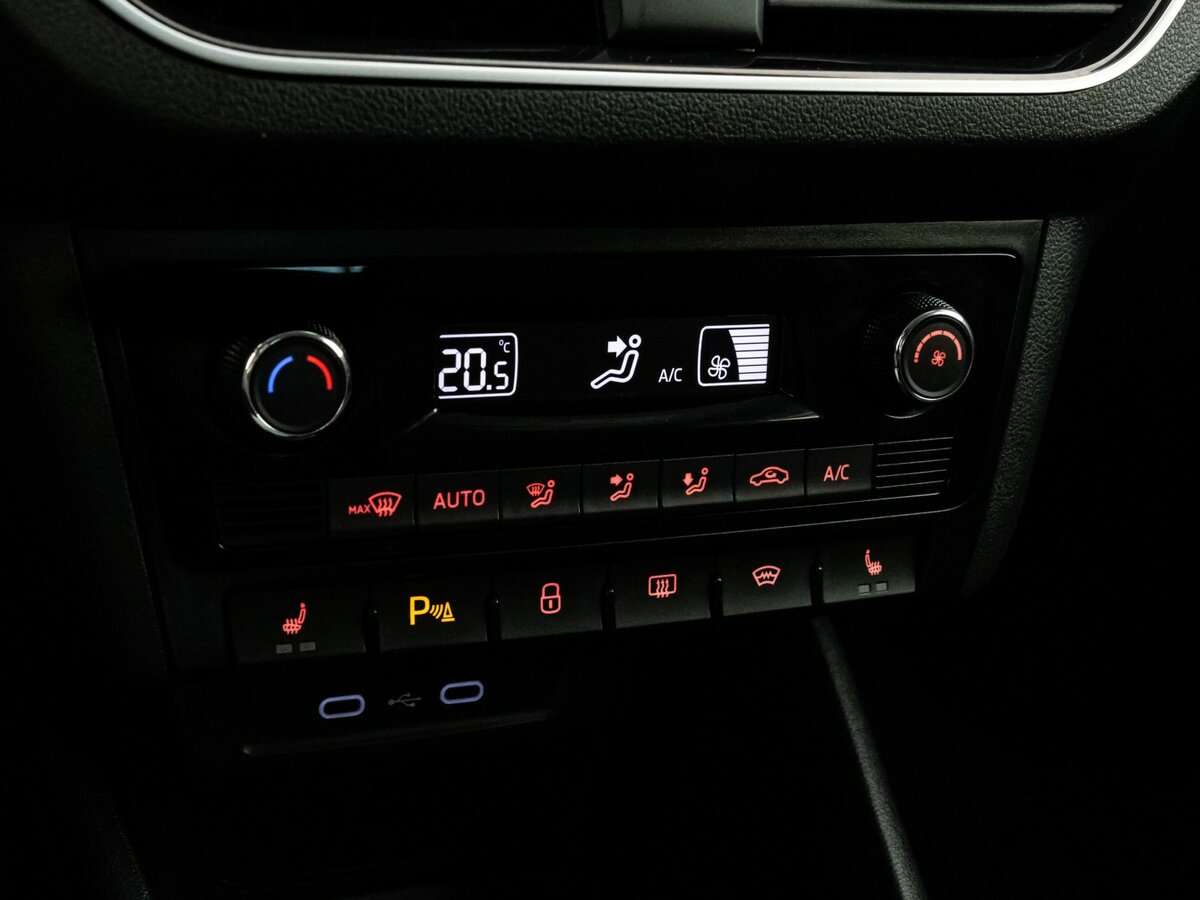 Купить Volkswagen Polo, 2021, 68 971 км, фото №15