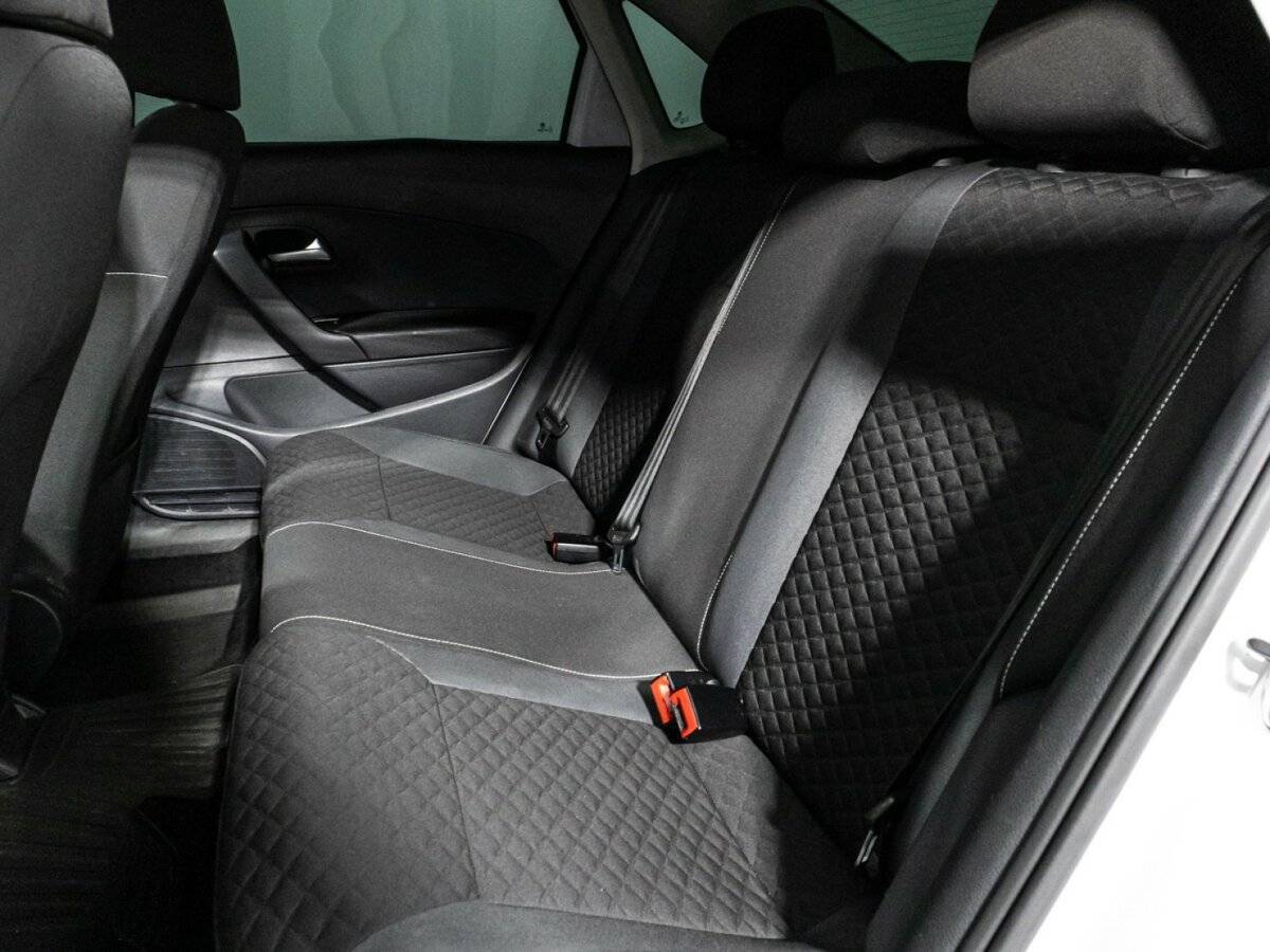 Купить Volkswagen Polo, 2018, 136 113 км, фото №10