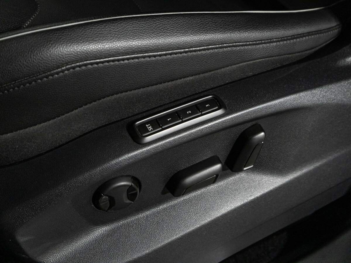 Купить Volkswagen Tiguan, 2020, 80 828 км, фото №18