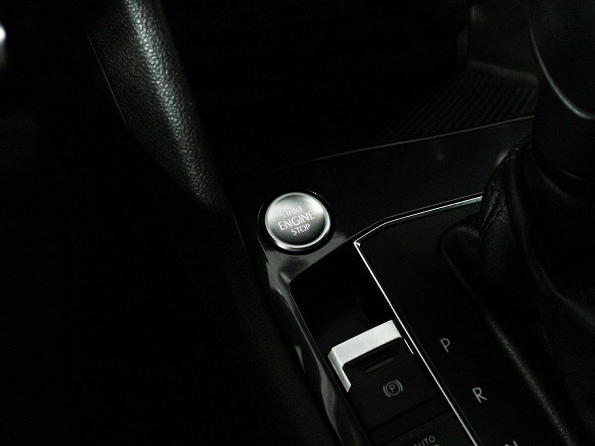 Купить Volkswagen Tiguan, 2020, 80 828 км, фото №22