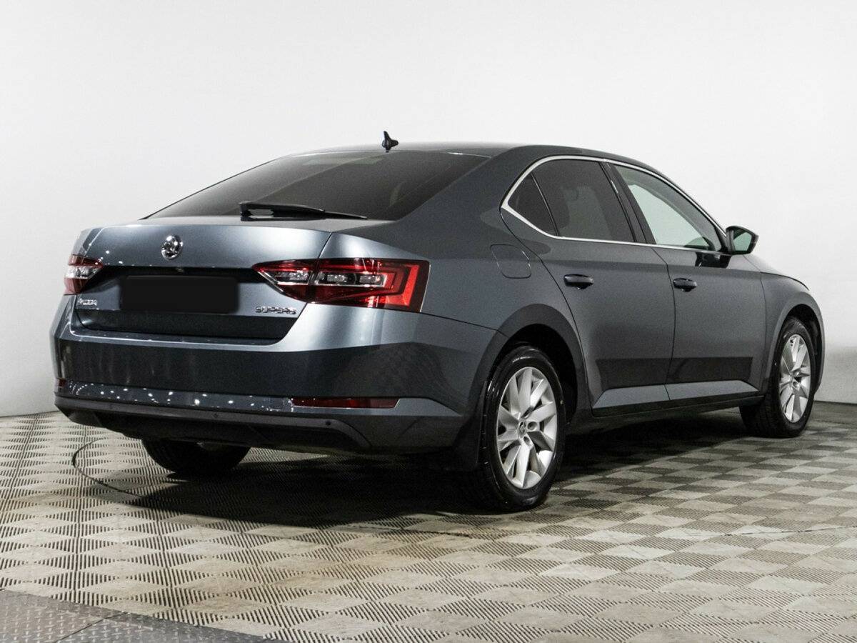 Купить Skoda Superb, 2018, 97 607 км, фото №5