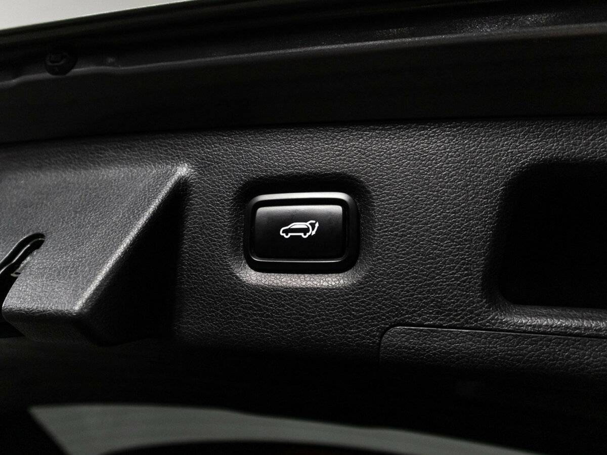 Купить Hyundai Santa Fe, 2019, 130 148 км, фото №15