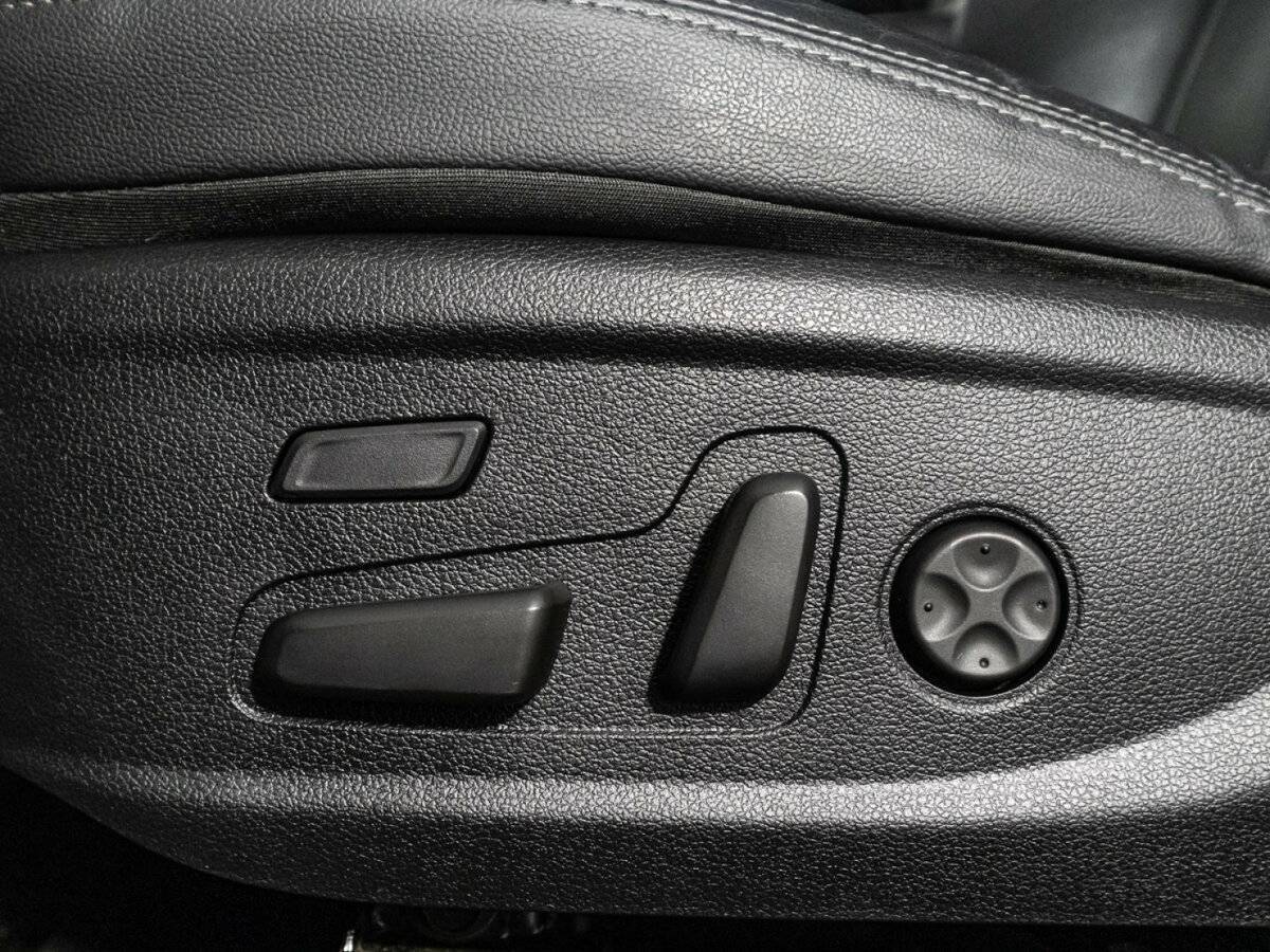 Купить Hyundai Santa Fe, 2019, 130 148 км, фото №16