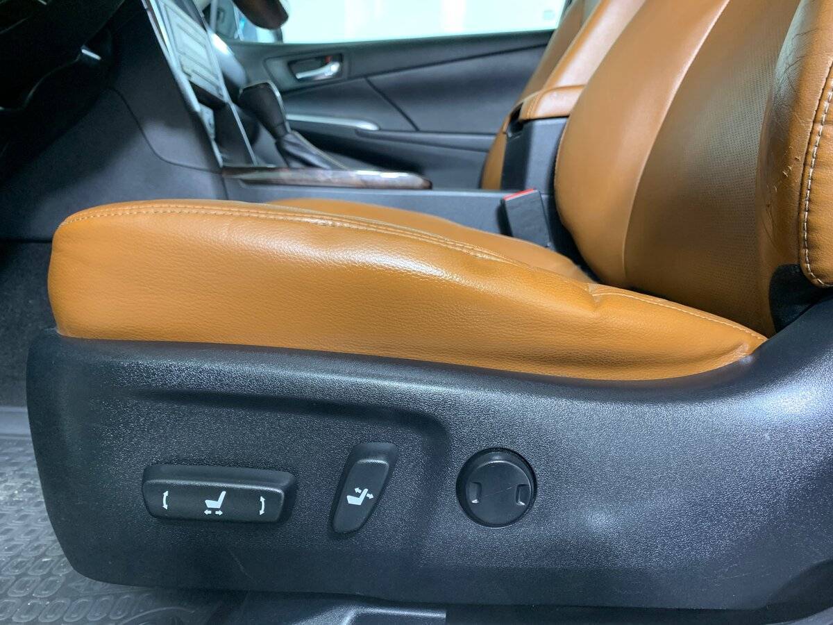 Купить Toyota Camry, 2017, 156 296 км, фото №16