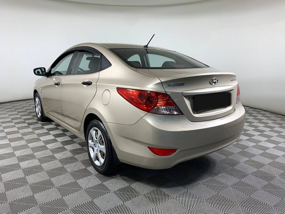 Купить Hyundai Solaris, 2012, 89 371 км, фото №7