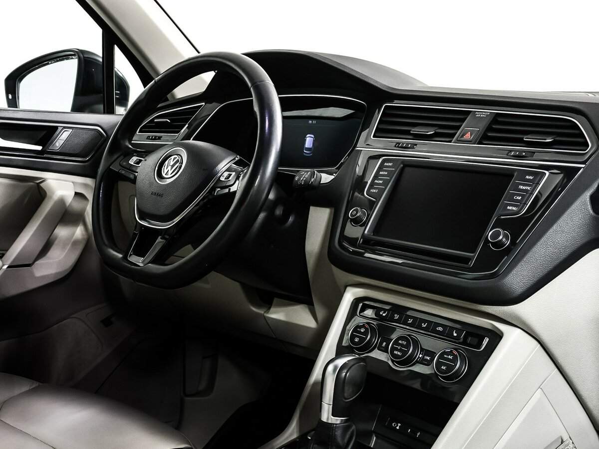 Купить Volkswagen Tiguan, 2017, 115 896 км, фото №9