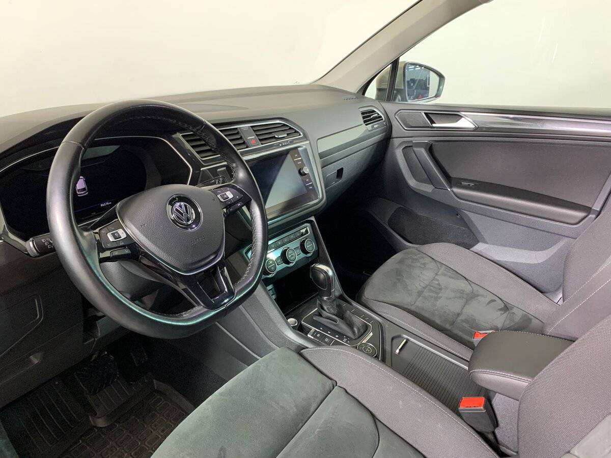 Купить Volkswagen Tiguan, 2018, 94 573 км, фото №11