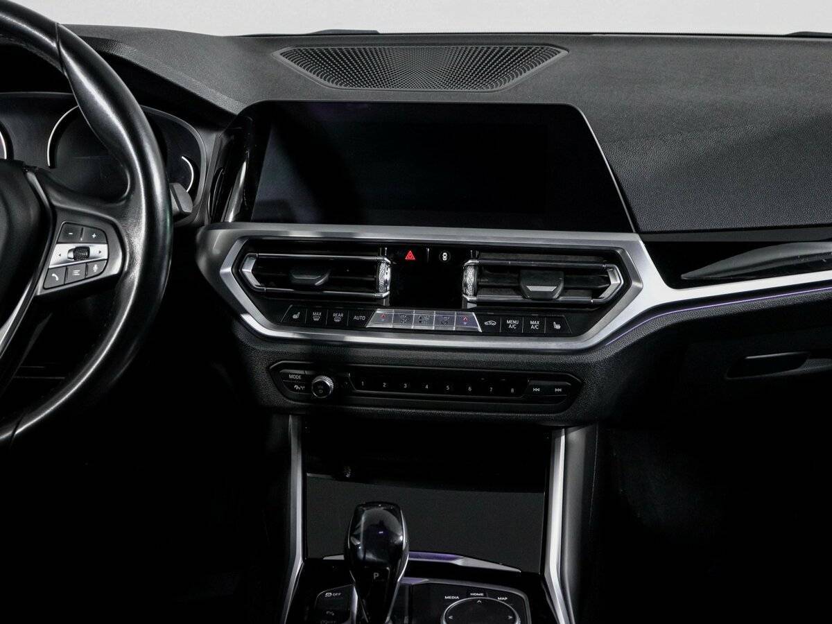 Купить BMW 3 серии 318d, 2019, 140 000 км, фото №13
