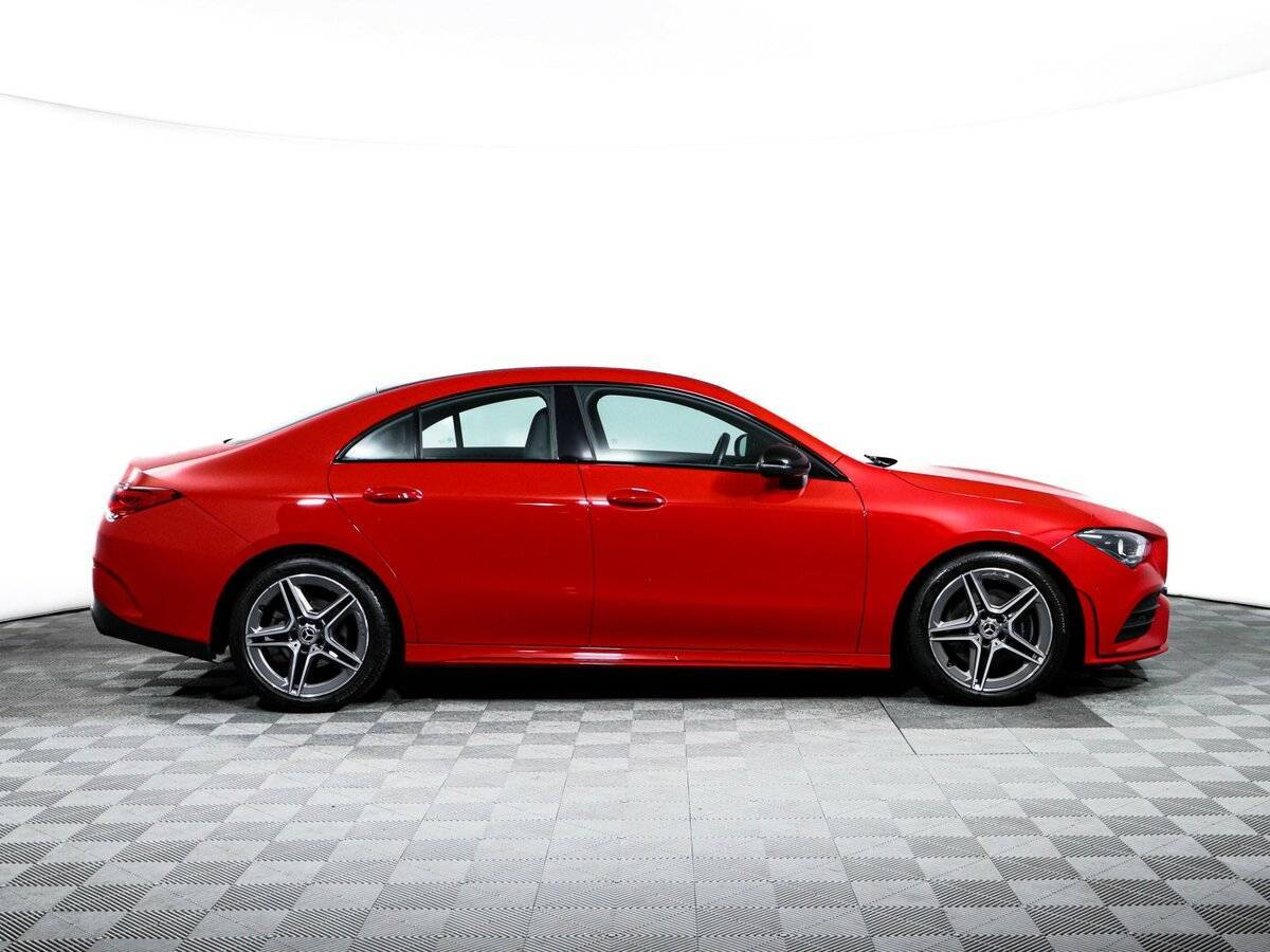 Купить Mercedes-Benz CLA 200, 2019, 81 800 км, фото №4