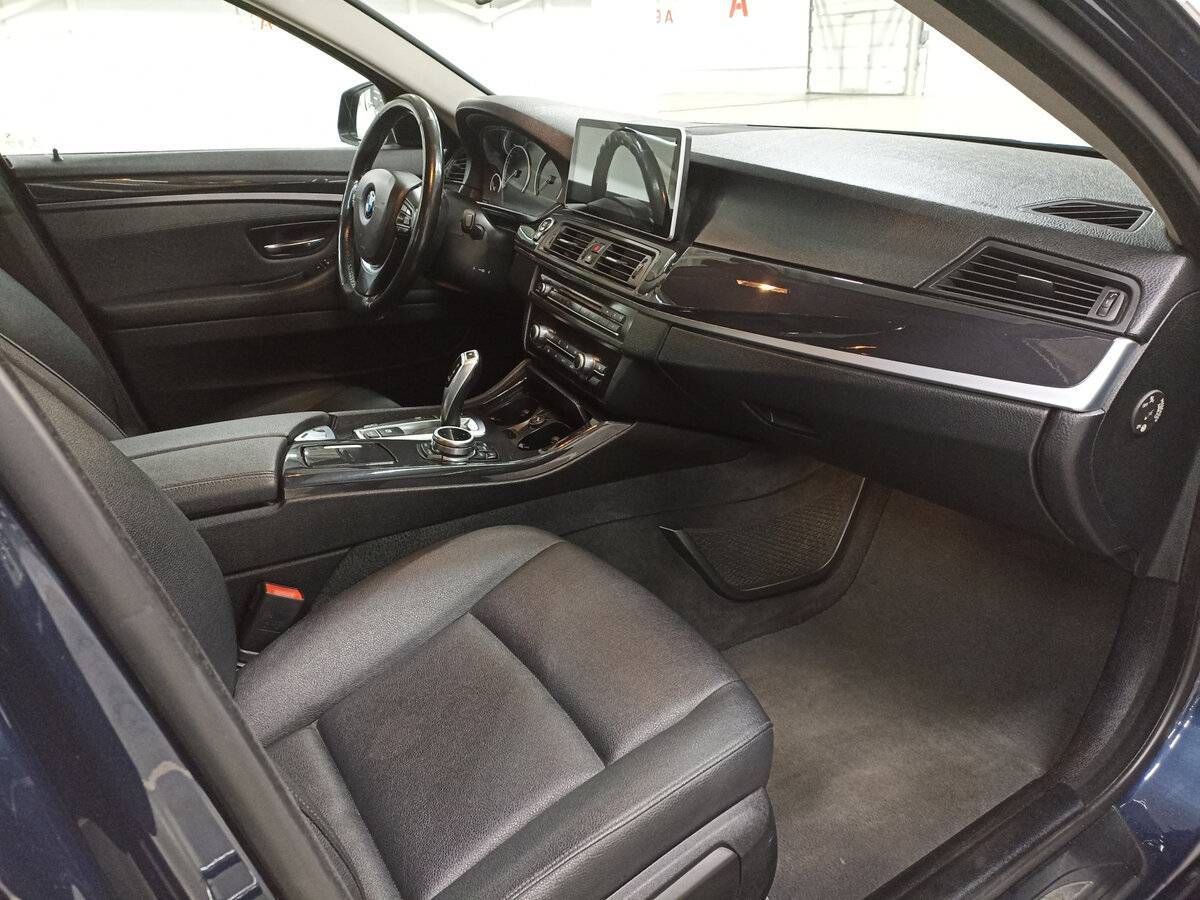 Купить BMW 5 серии 520i, 2015, 189 813 км, фото №11