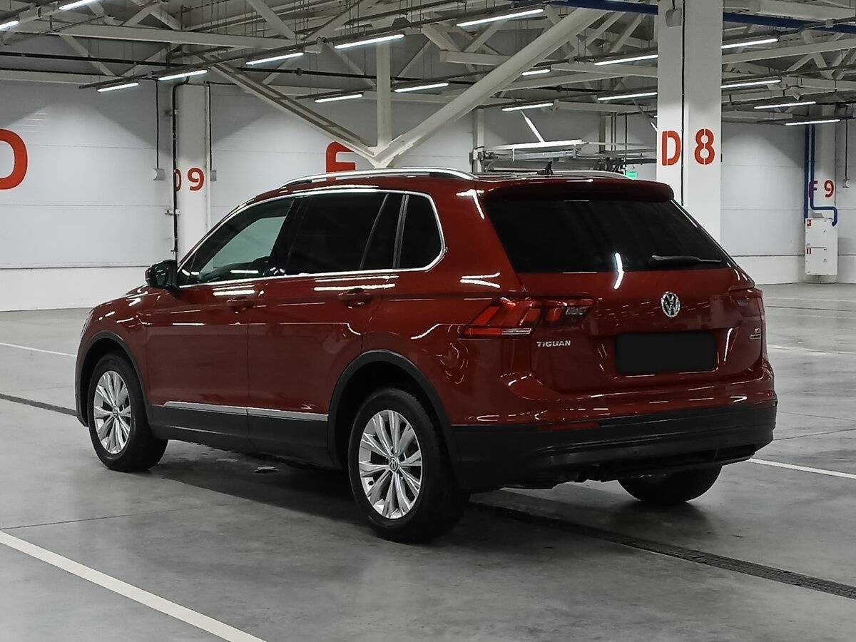 Купить Volkswagen Tiguan, 2018, 182 157 км, фото №7