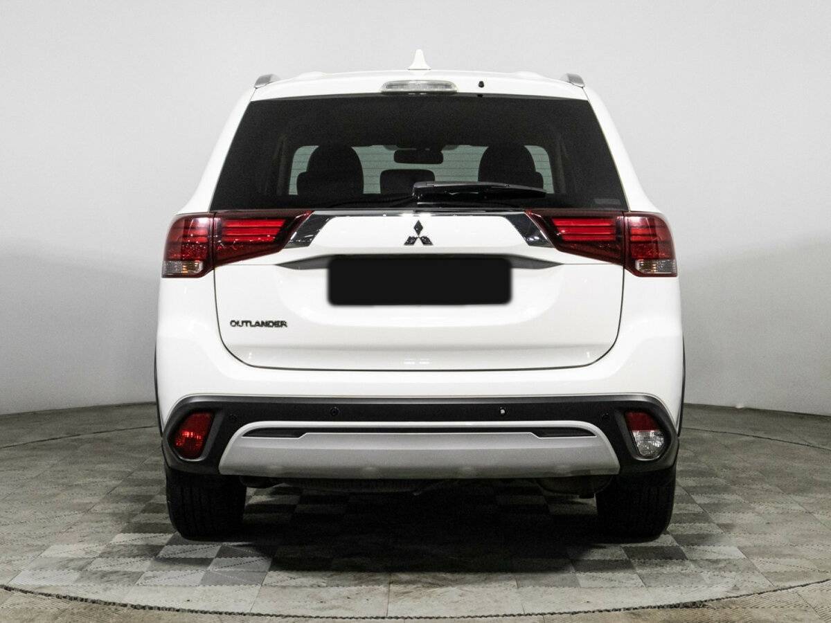 Купить Mitsubishi Outlander, 2020, 110 000 км, фото №6