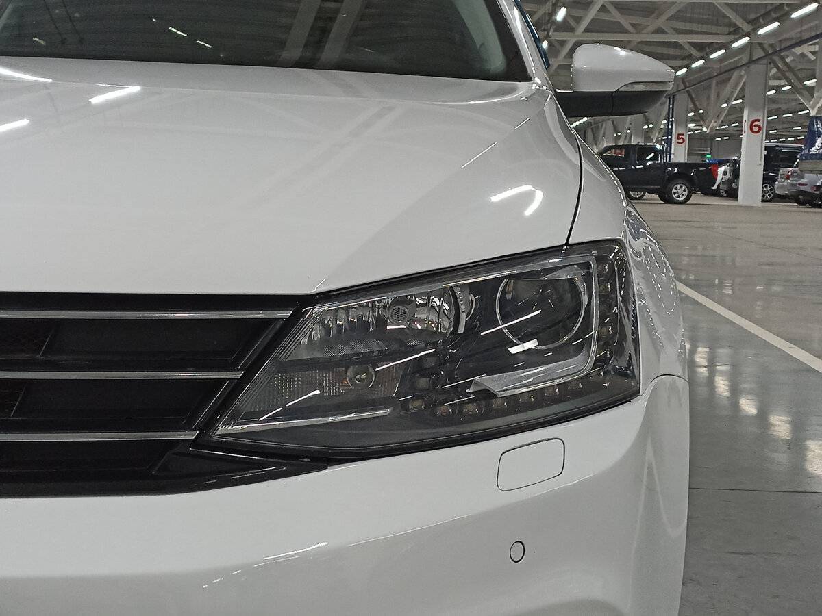 Купить Volkswagen Jetta, 2015, 186 201 км, фото №17