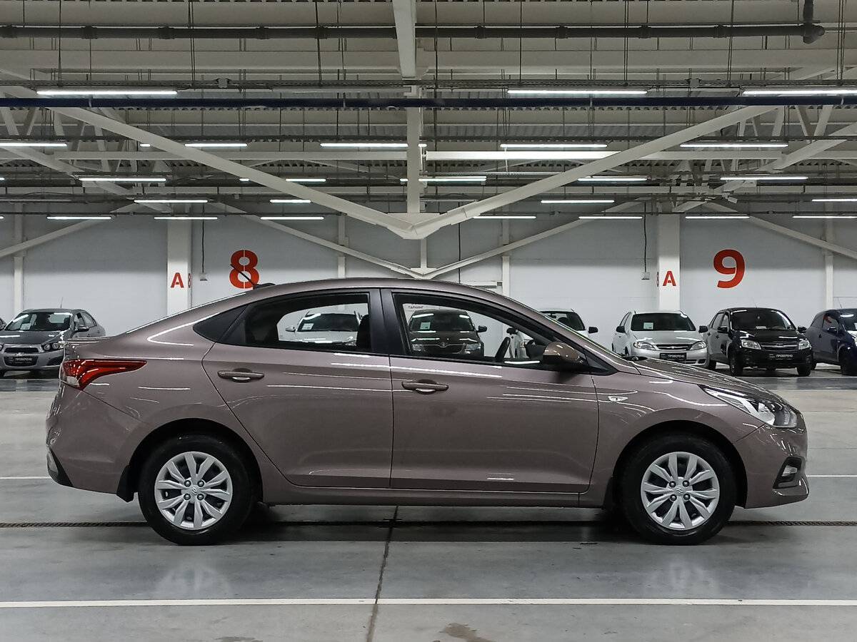 Купить Hyundai Solaris, 2019, 29 302 км, фото №4