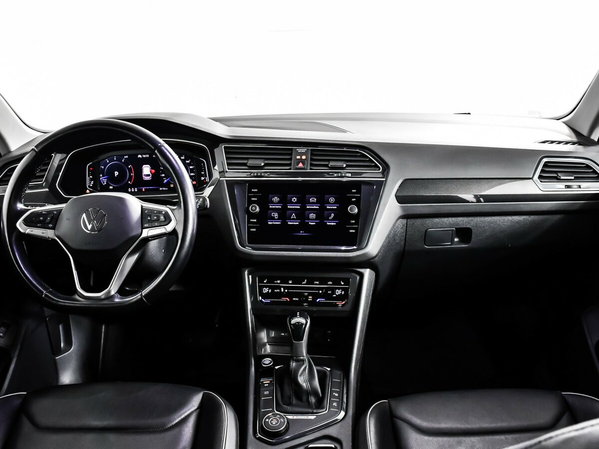 Купить Volkswagen Tiguan II Рестайлинг, 2020, 88 900 км, фото №10