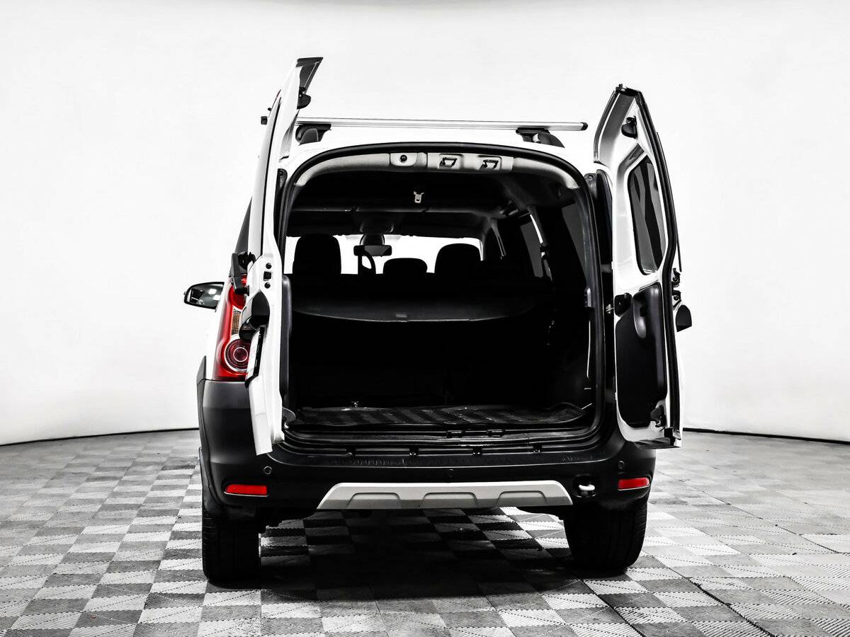 Купить Lada (ВАЗ) Largus Cross I Рестайлинг, 2021, 40 208 км, фото №13