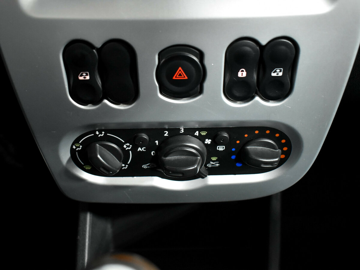 Купить Renault Sandero Stepway I, 2012, 158 358 км, фото №16