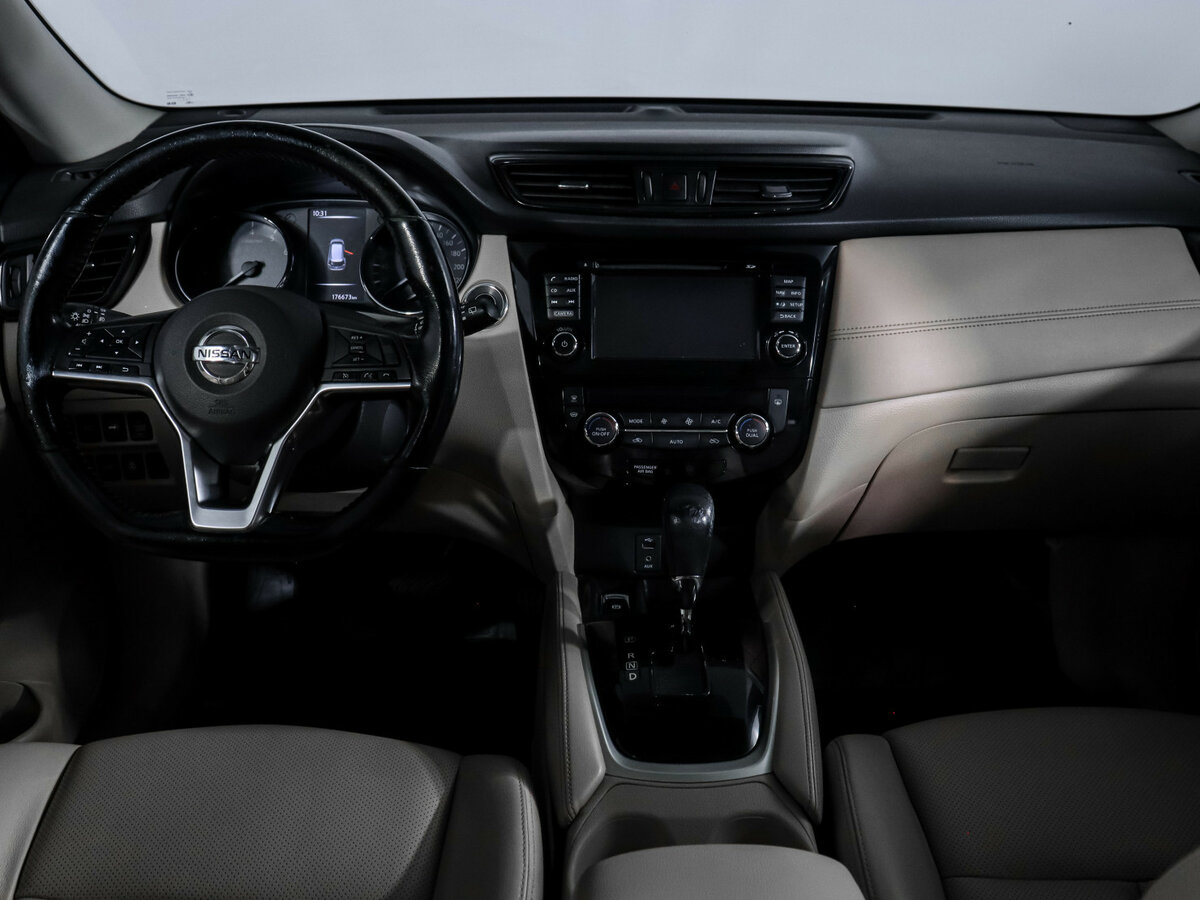 Купить Nissan X-Trail III Рестайлинг, 2018, 176 669 км, фото №10