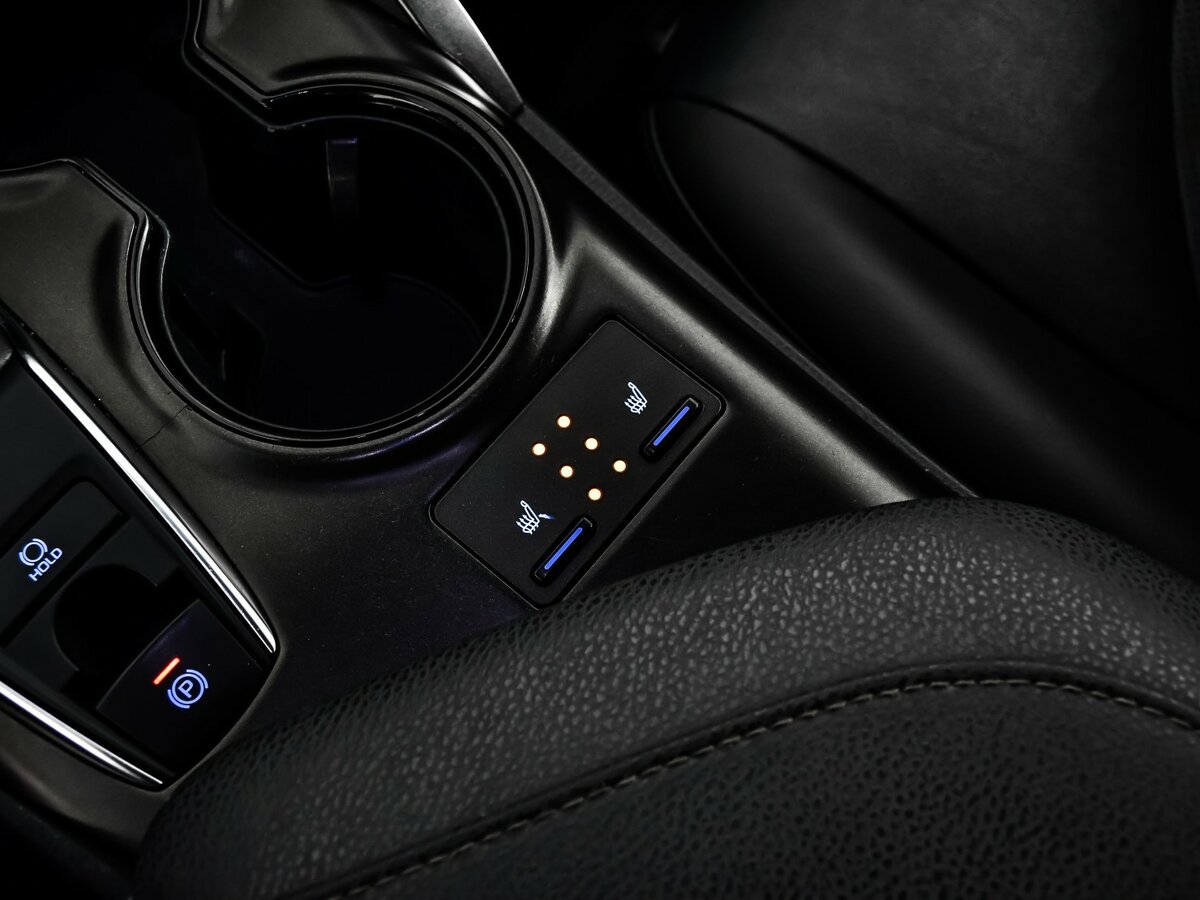 Купить Toyota Camry VIII (XV70) Рестайлинг, 2021, 70 747 км, фото №16