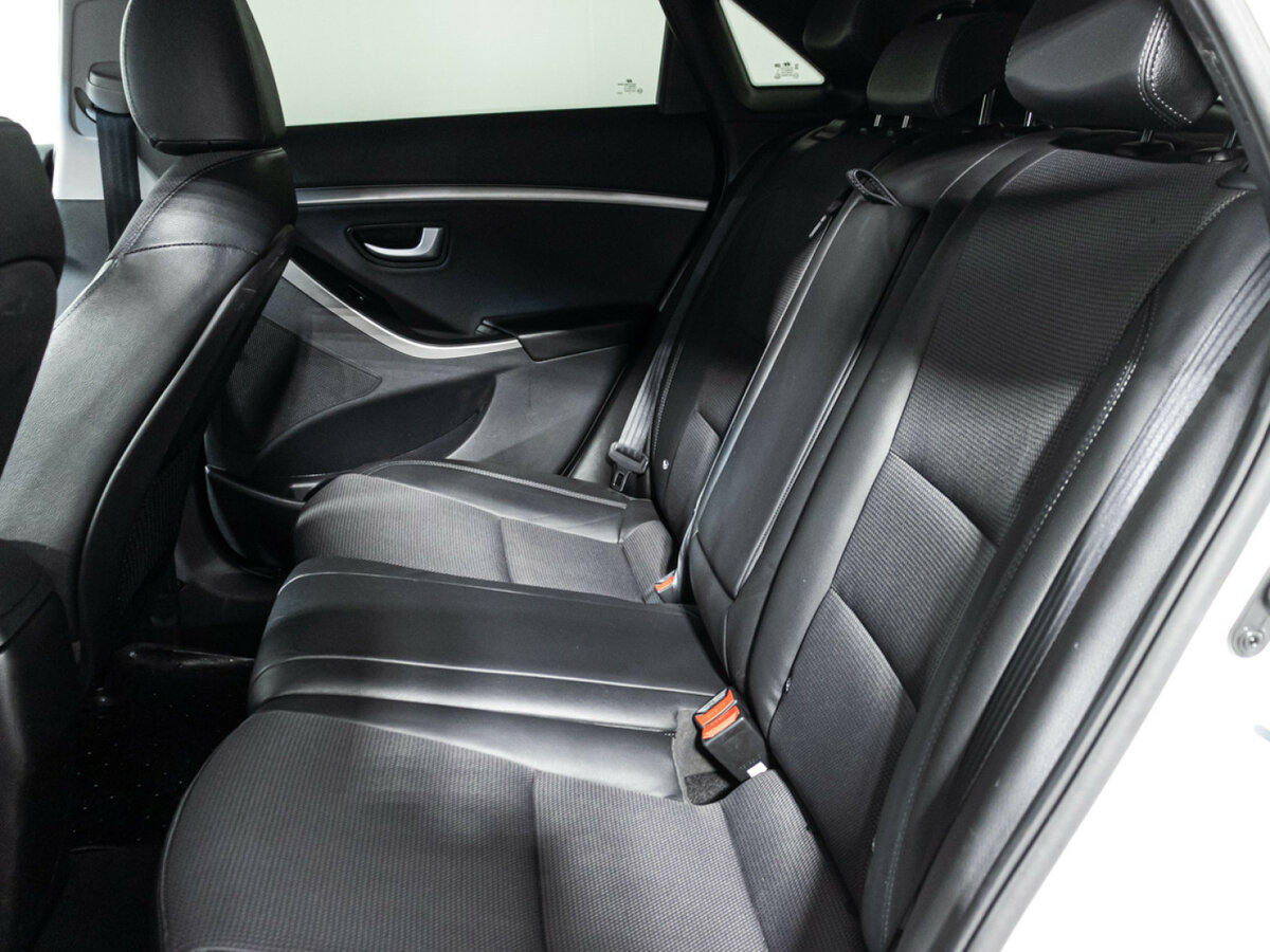 Купить Hyundai i30 II Рестайлинг, 2015, 94 144 км, фото №10