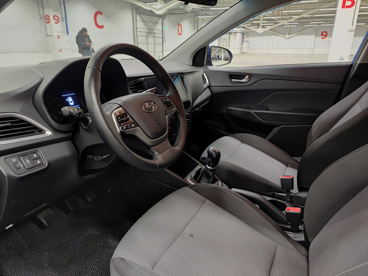 Купить Hyundai Solaris II, 2017, 158 214 км, фото №16