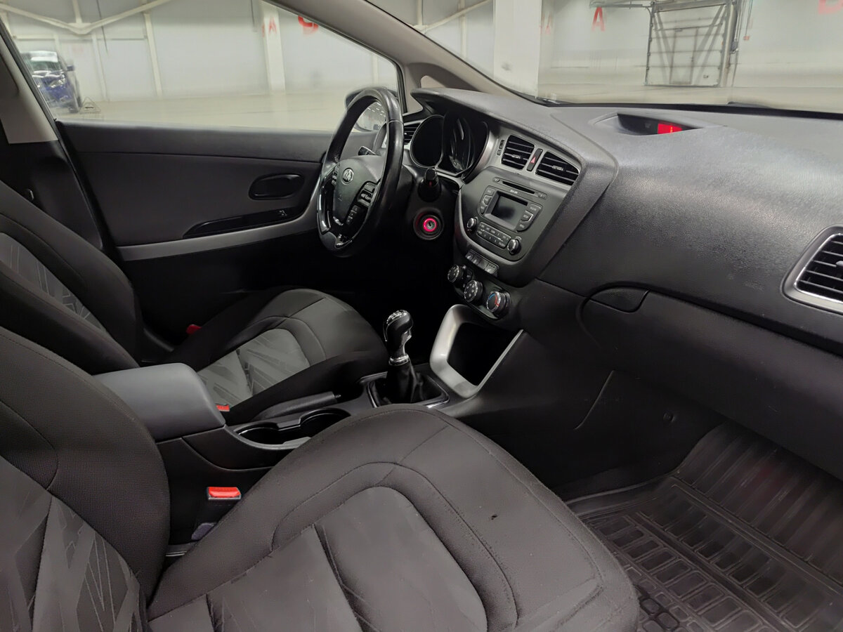 Купить Kia Ceed II, 2013, 152 874 км, фото №10