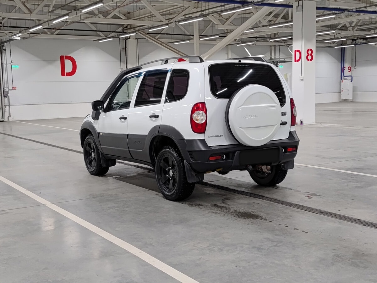 Купить Chevrolet Niva I Рестайлинг, 2017, 117 102 км, фото №7