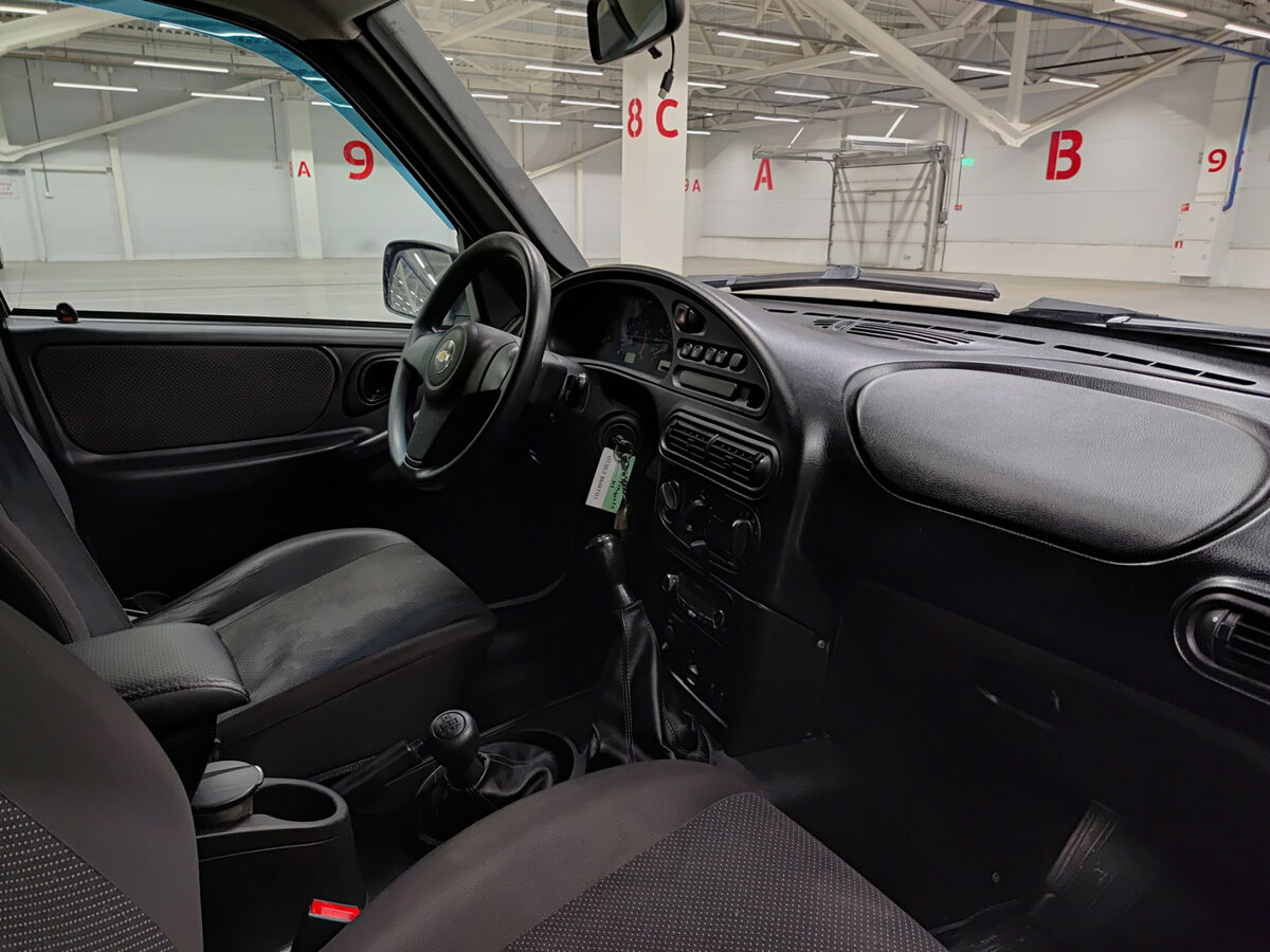 Купить Chevrolet Niva I Рестайлинг, 2017, 117 102 км, фото №11