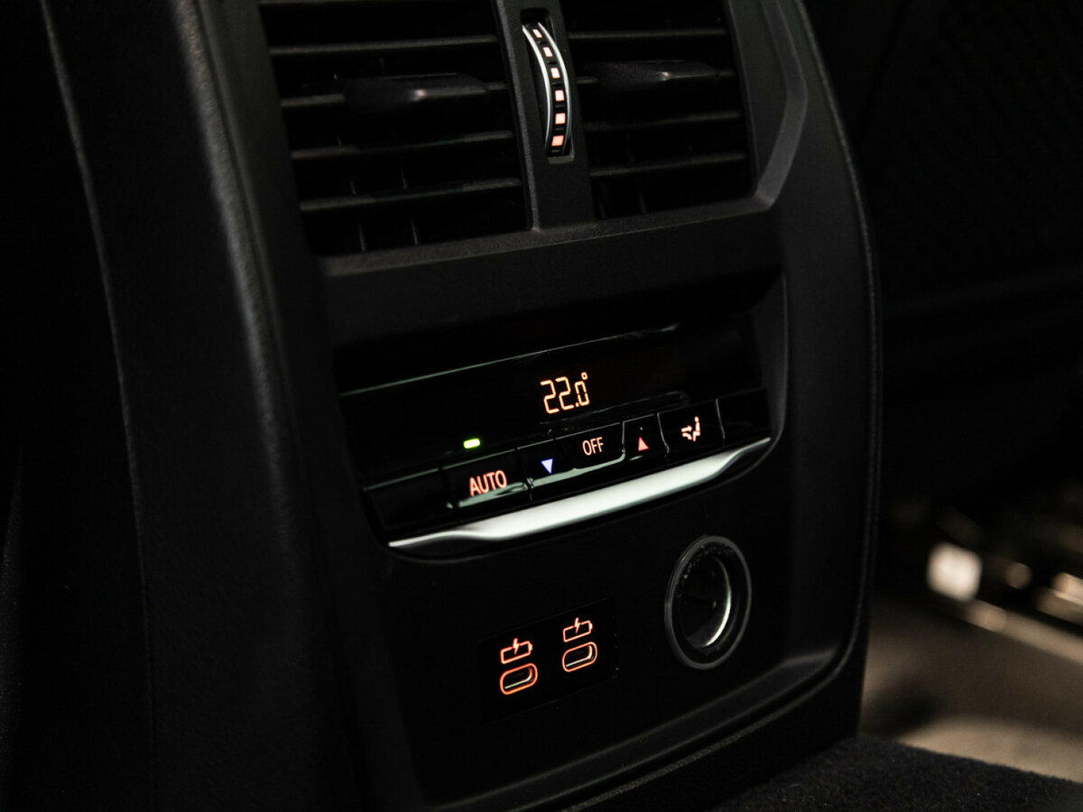 Купить BMW 3 серии 318d VII (G2x), 2019, 105 575 км, фото №17