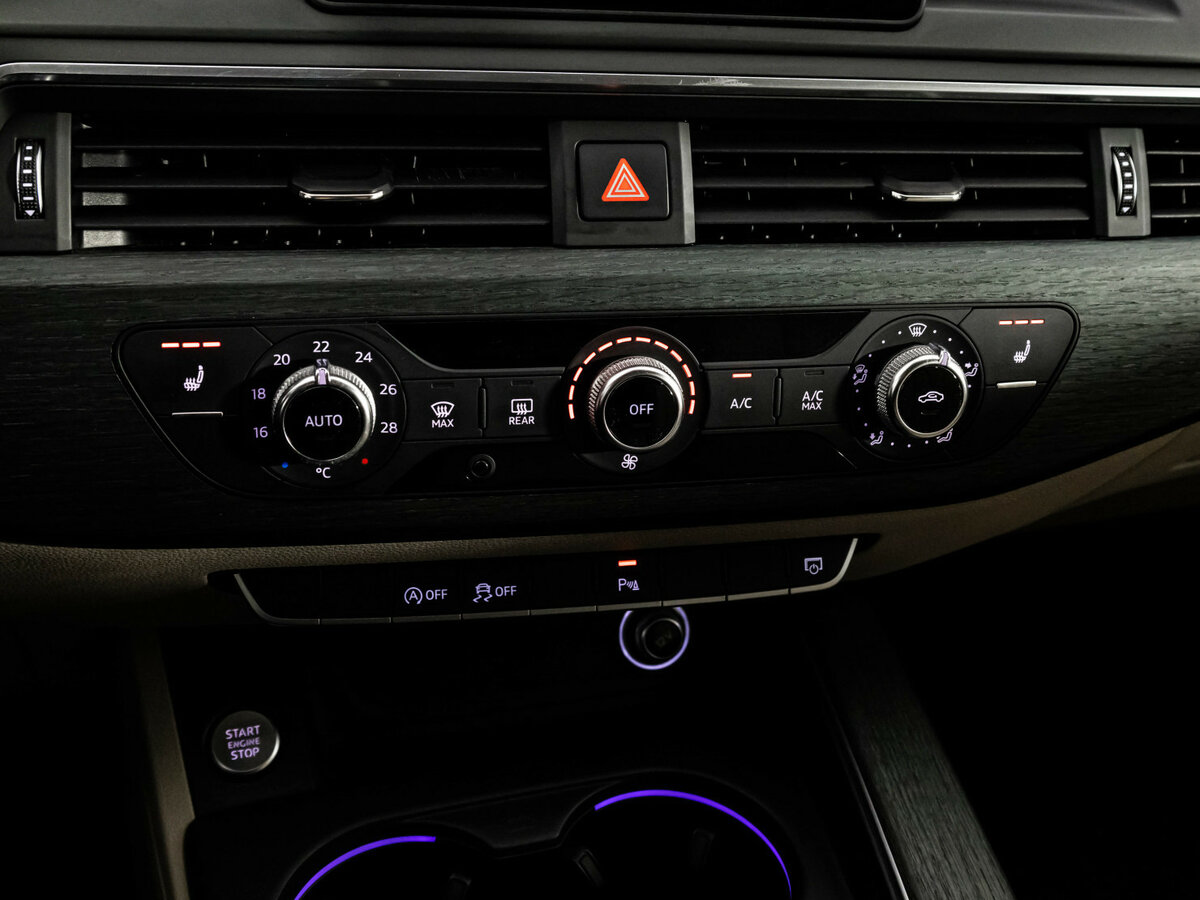 Купить Audi A4 V (B9), 2017, 99 300 км, фото №13