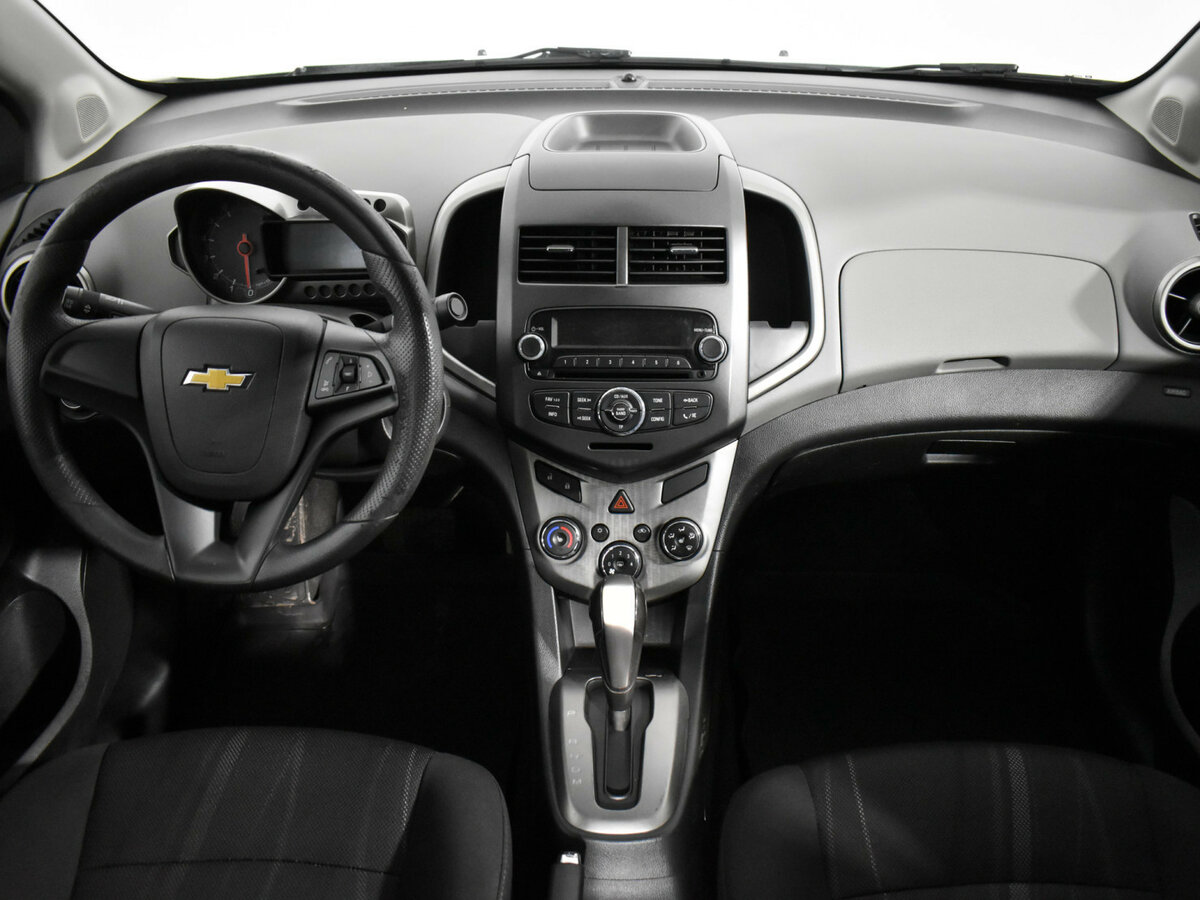 Купить Chevrolet Aveo II, 2014, 310 657 км, фото №13